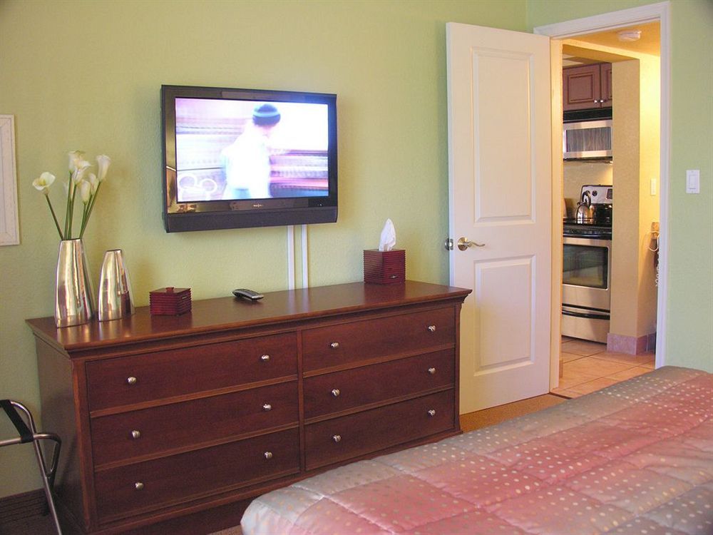 Away Inn Lauderdale-by-the-Sea Room photo